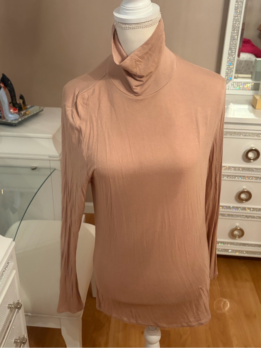 Express Tan Turtleneck Long Sleeve Top Size L